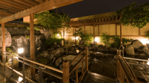 富士河口湖温泉　富士山の見える温泉旅館　大池ホテル　露天風呂